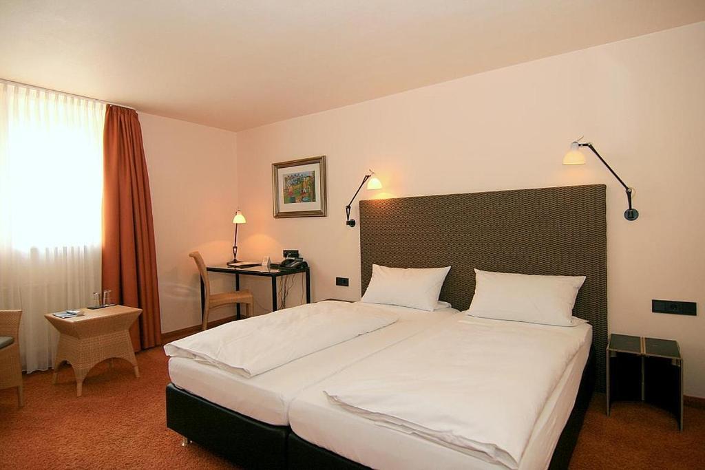 Hotel Dammuehle Marburg Екстериор снимка